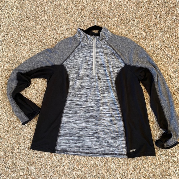 Avia Women's Quarter Zip Jacket sweatshirt pullover - Picture 1 of 3